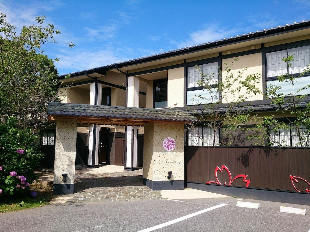 Twin Room, Non Smoking, Annex Building (Sakura) photo 3