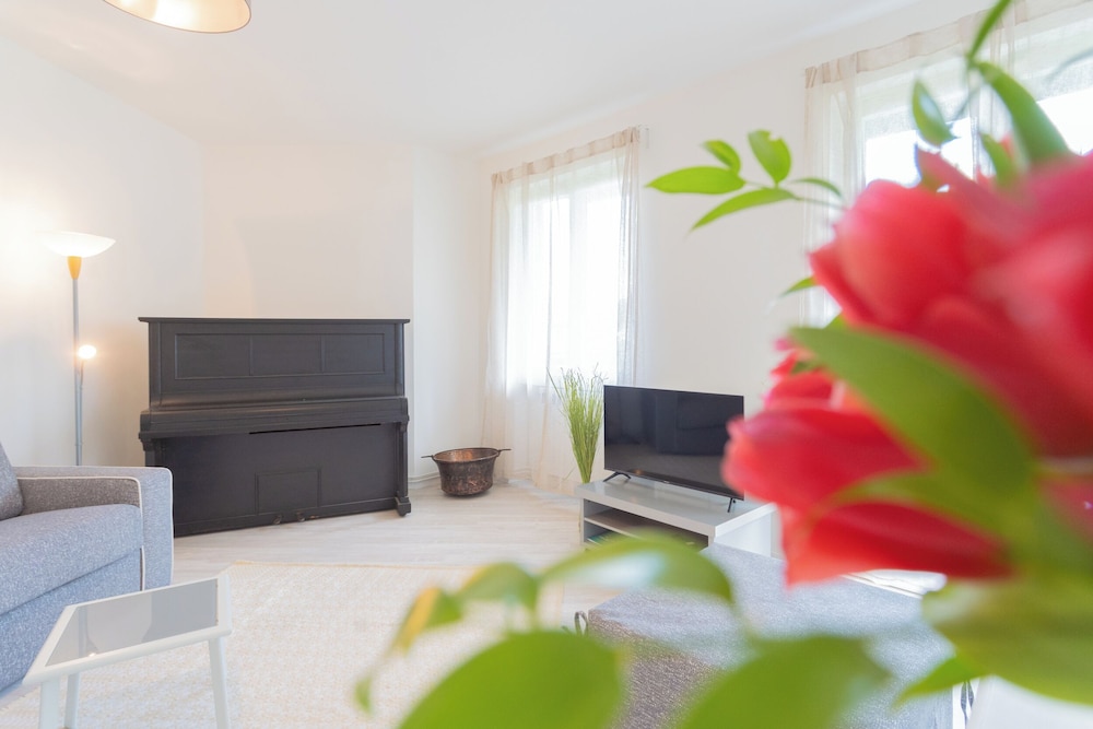 Apartment (2 Bedrooms) photo 1