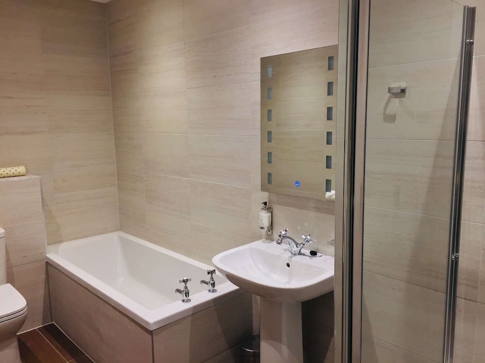 Twin Room - Photo 4
