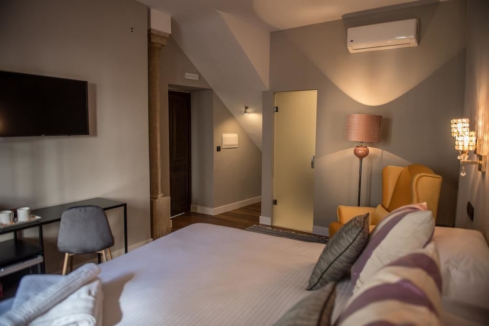 Standard Double Room Single Use - Photo 4