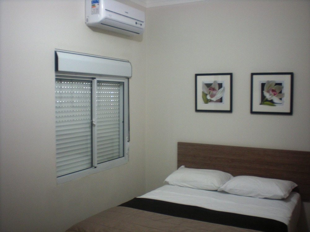 Deluxe Double Room Single Use, 1 King Bed