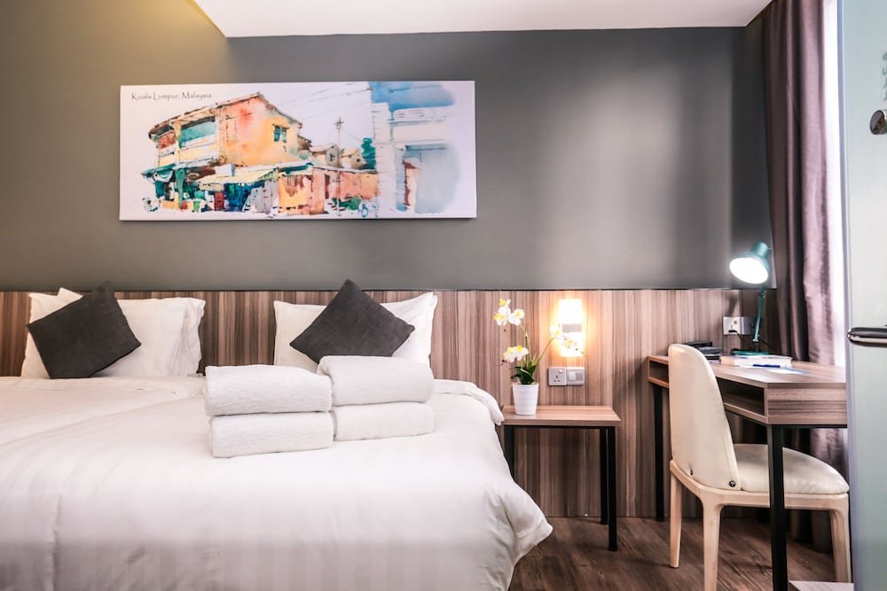 Superior Room, 1 King Bed, Non Smoking photo 1