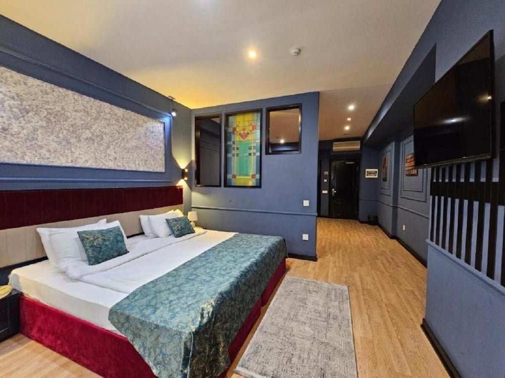 Executive Triple Room, City View