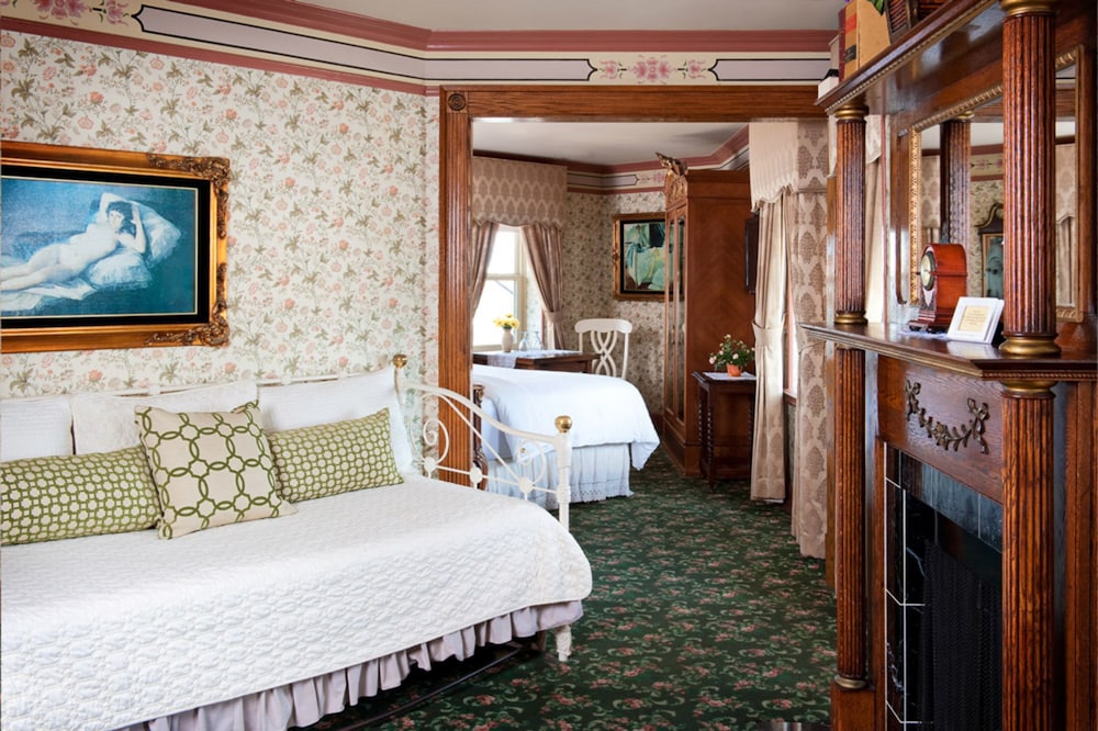 Room 10 photo 1