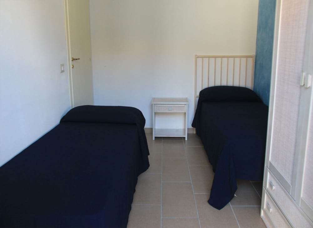 Family Apartment, 2 Bedrooms photo 1