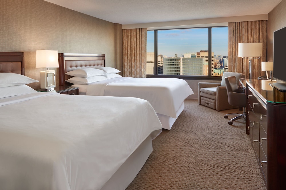 Club Room, 1 Queen Bed - Photo 3