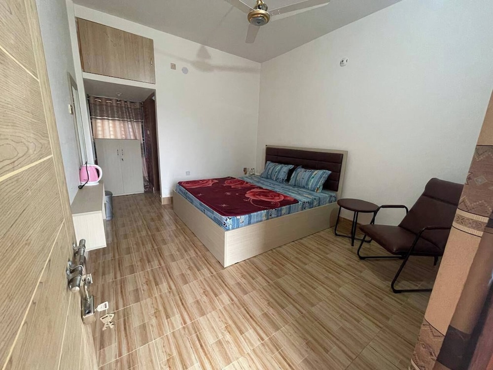 Deluxe Double Room, Balcony, Garden View