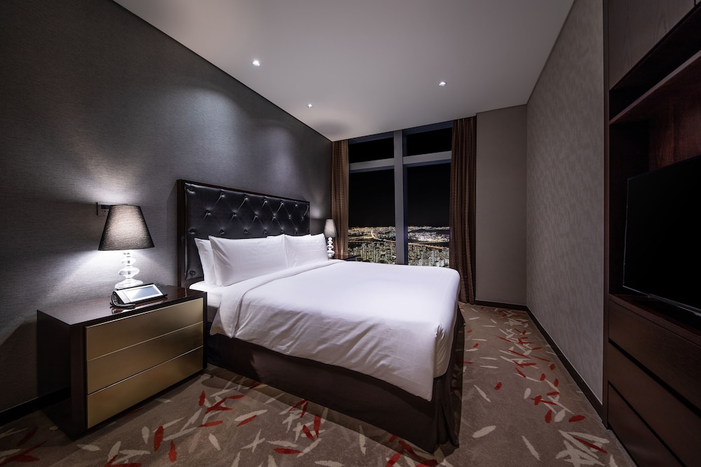 [Visit Korea Giveaway] 1 Bedroom Premier Double