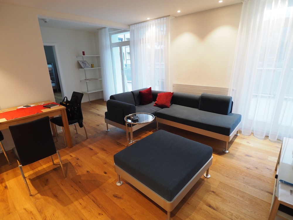 Apartment (Jungfraupeak) thumbnail 5