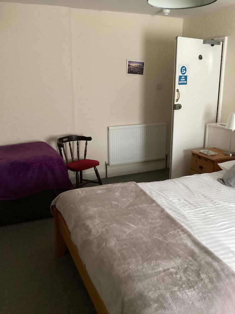 Standard Double Room 4 photo 2