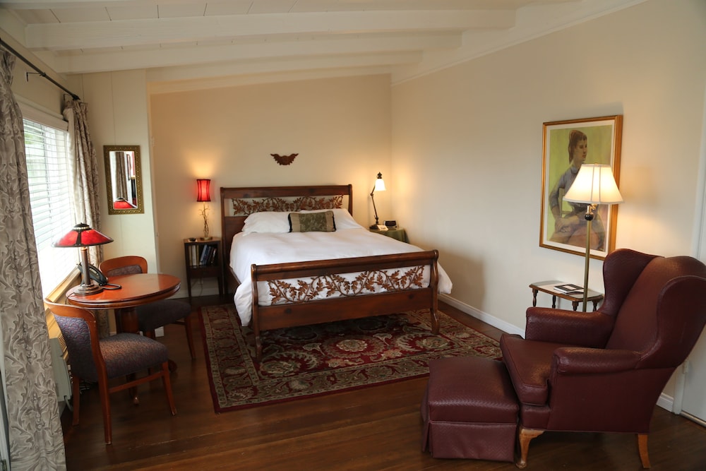 Room, 1 Queen Bed, Kitchenette photo 1