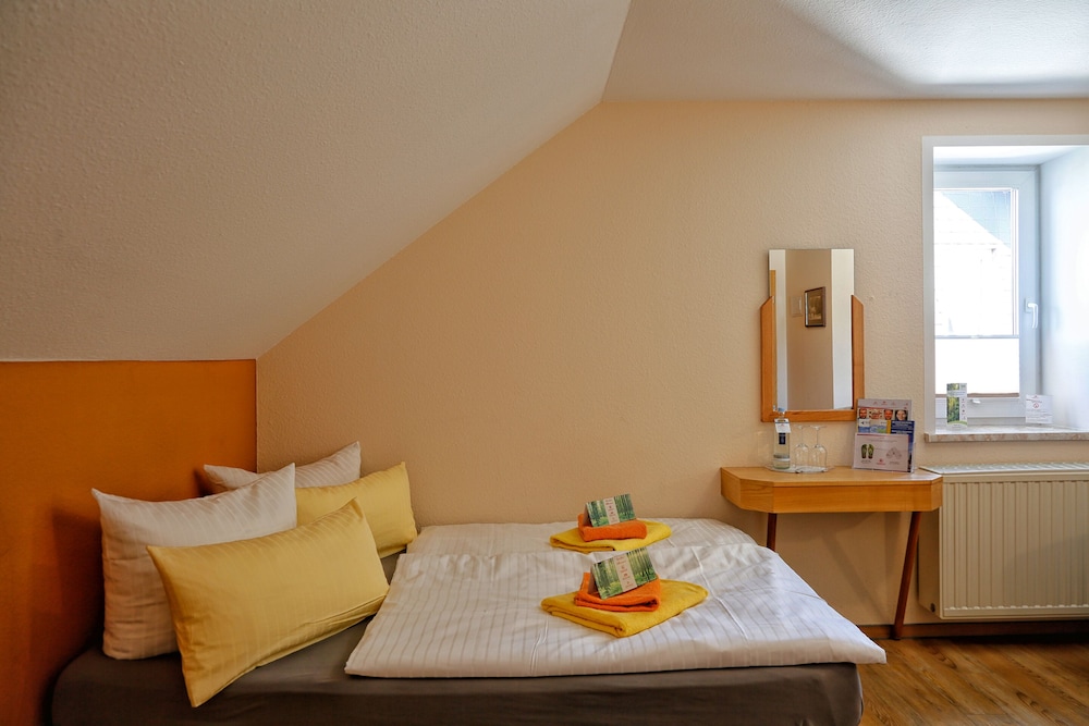 Basic Room photo 1