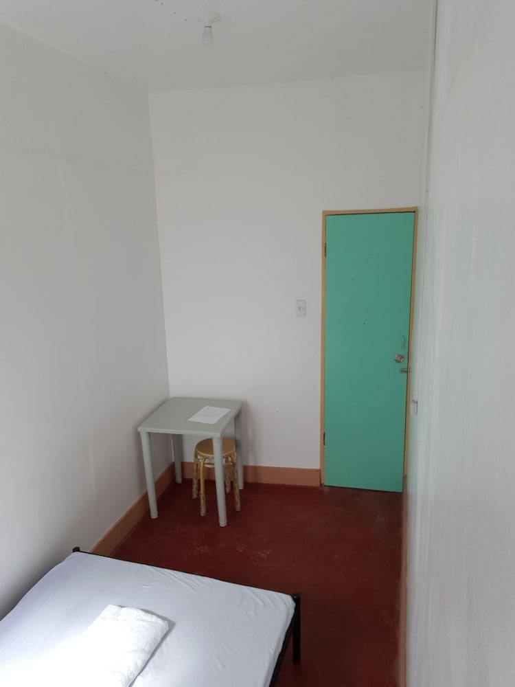 Budget Double Room - Minimum 1 Month Stay photo 3