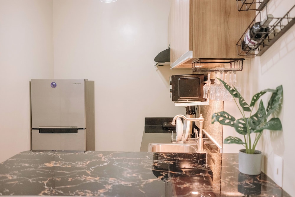 Condo, 1 Bedroom, Balcony