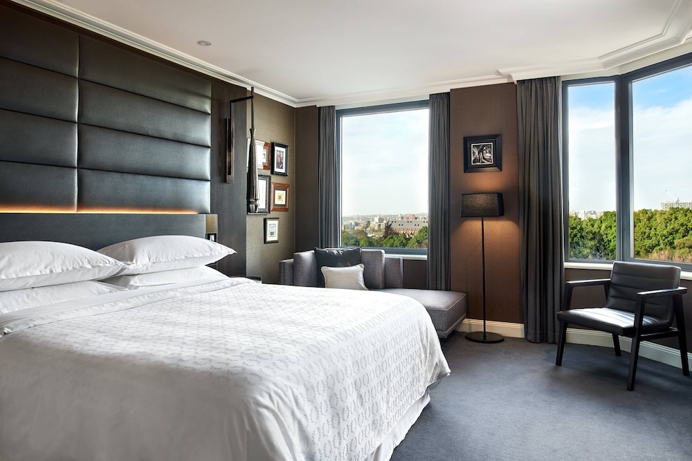 Executive Suite, 1 King Bed