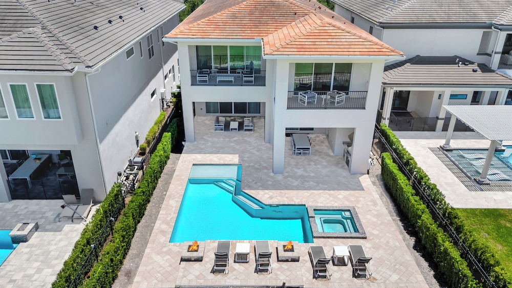 Elegant Estate with Private Pool & Shuffleboard near Disney with Waterpark Access