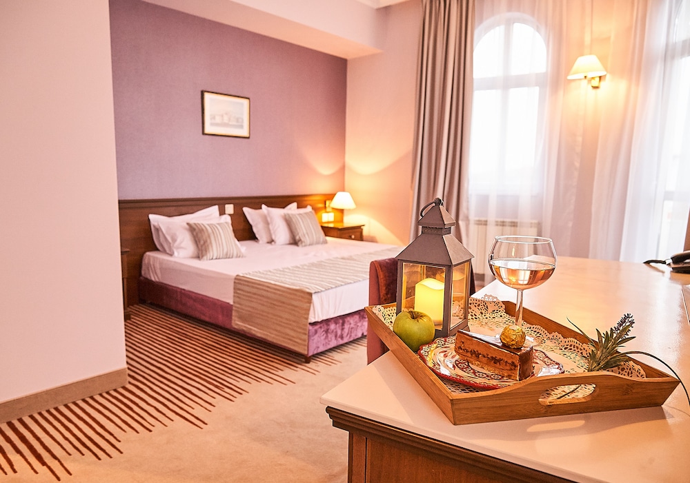 Deluxe Double Room Single Use