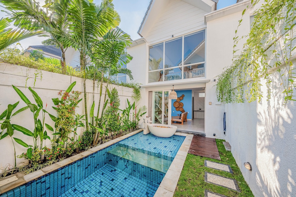 Royal Smart One Bedroom Villa with Private Pool