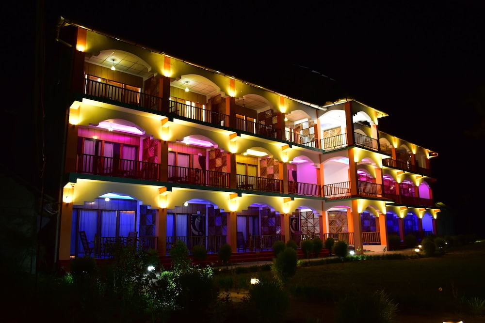 Deluxe Double Room, Balcony, Garden View photo 3