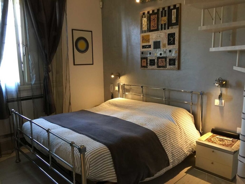 Double Room (Metallica) photo 1