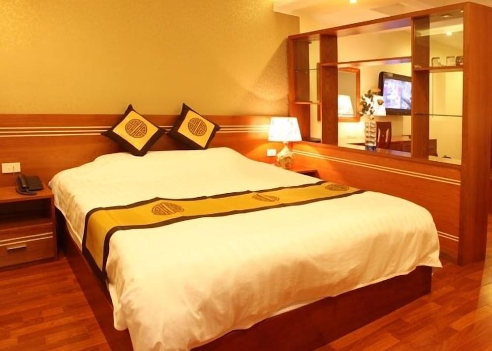 Room (VIP) photo 2