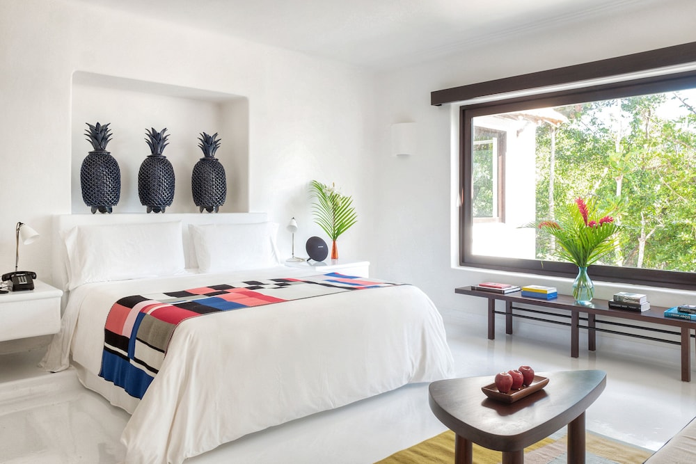 Suite (The Esencia)