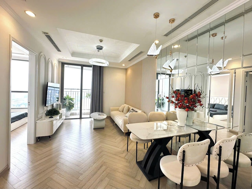 Deluxe Apartment, 1 Bedroom, Balcony, City View photo 1