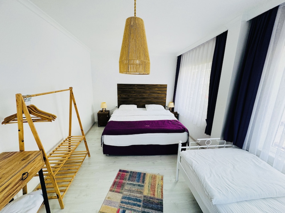Superior Triple Room photo 3
