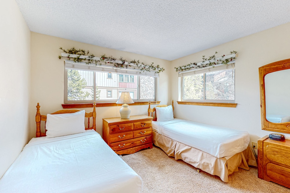 Condo, 2 Bedrooms (Deluxe)