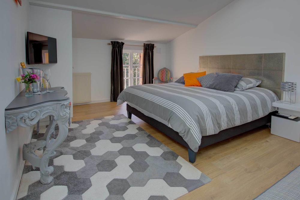 Room (Millesime)