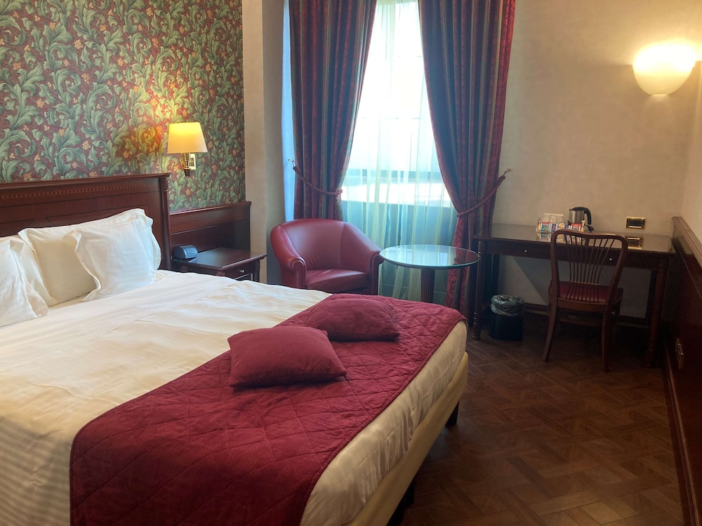 Classic Room, 1 Queen Bed