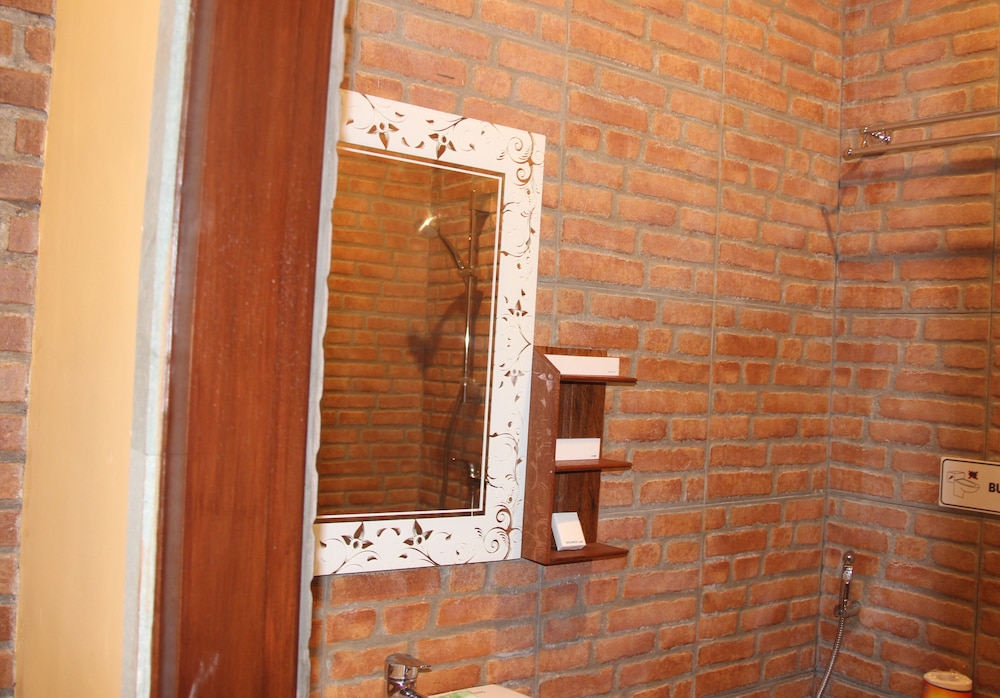 Terrace Room - Photo 16