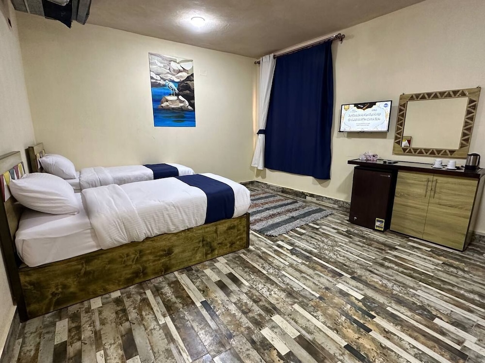 Standard Room, 1 Bedroom, River View photo 2
