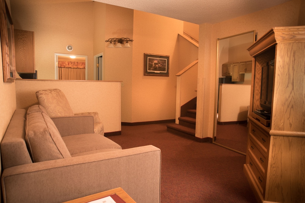 Suite, Multiple Beds, Non Smoking photo 2