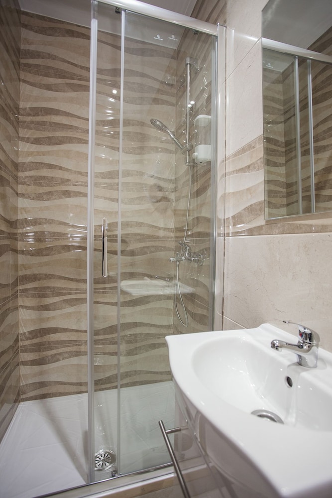 Deluxe Room, Private Bathroom photo 2