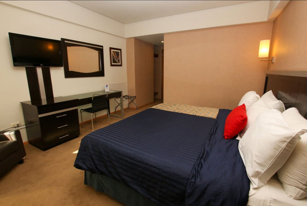 Executive Room - Photo 4