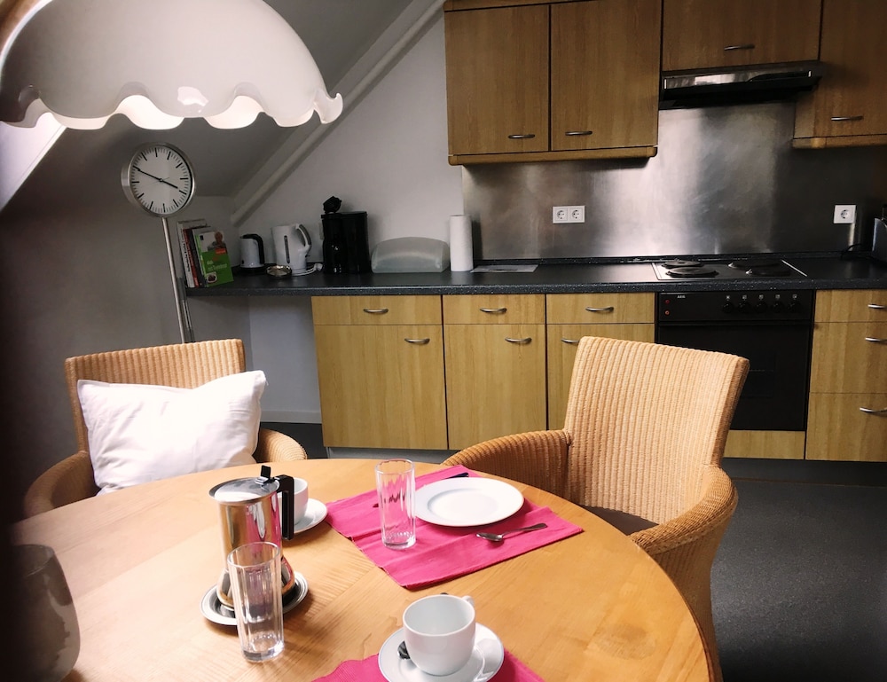 Apartment photo 2