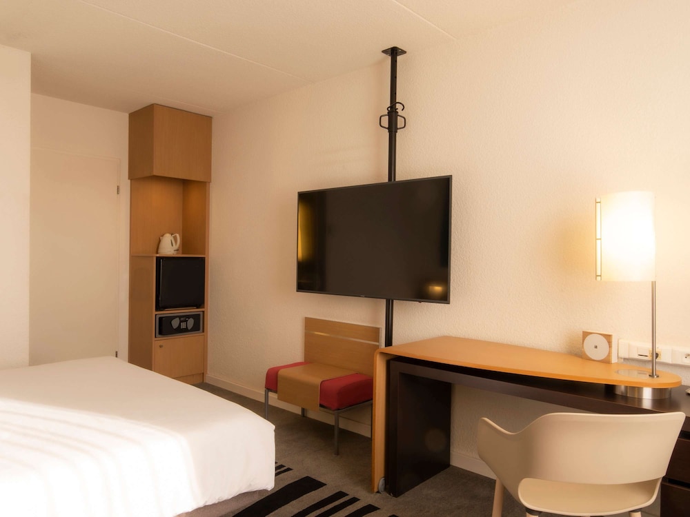 Classic Room, 1 Double Bed with Sofa bed - Photo 3
