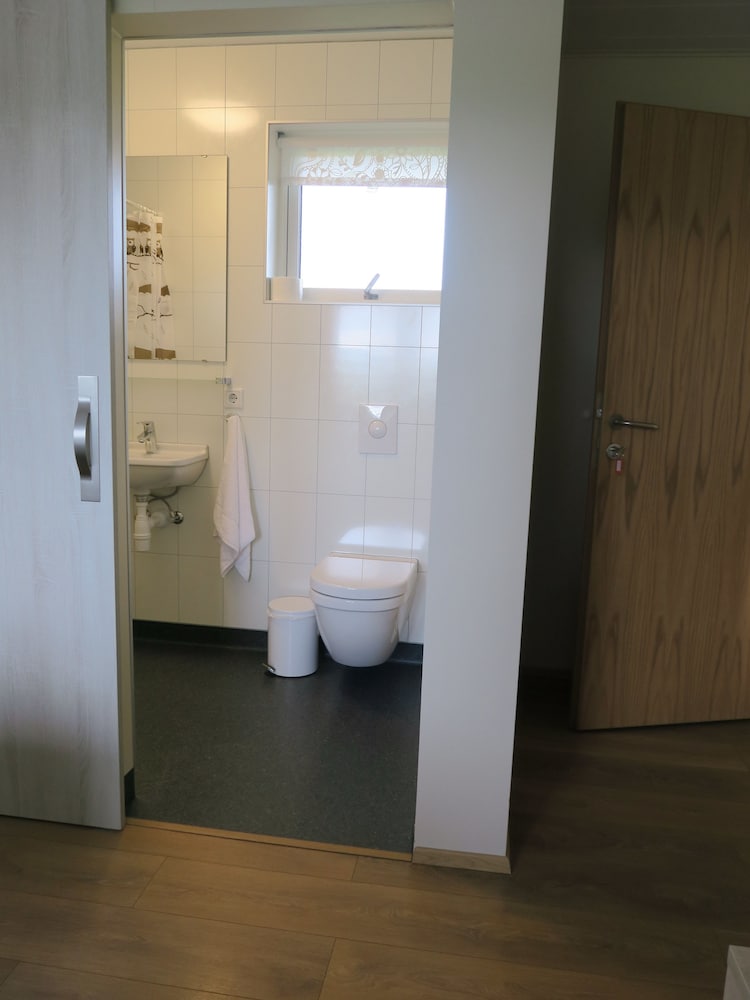 Double or Twin Room, Private Bathroom, Annex Building (Room 5) photo 2