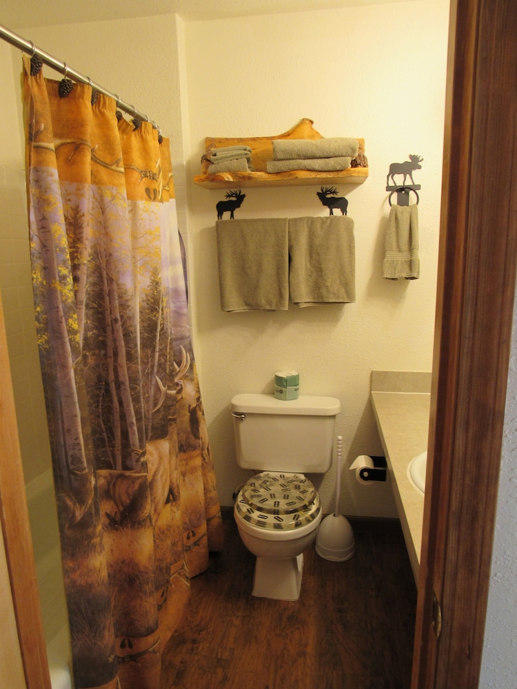 Basic Double Room photo 3
