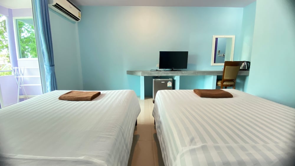 Superior Twin Room - Photo 8