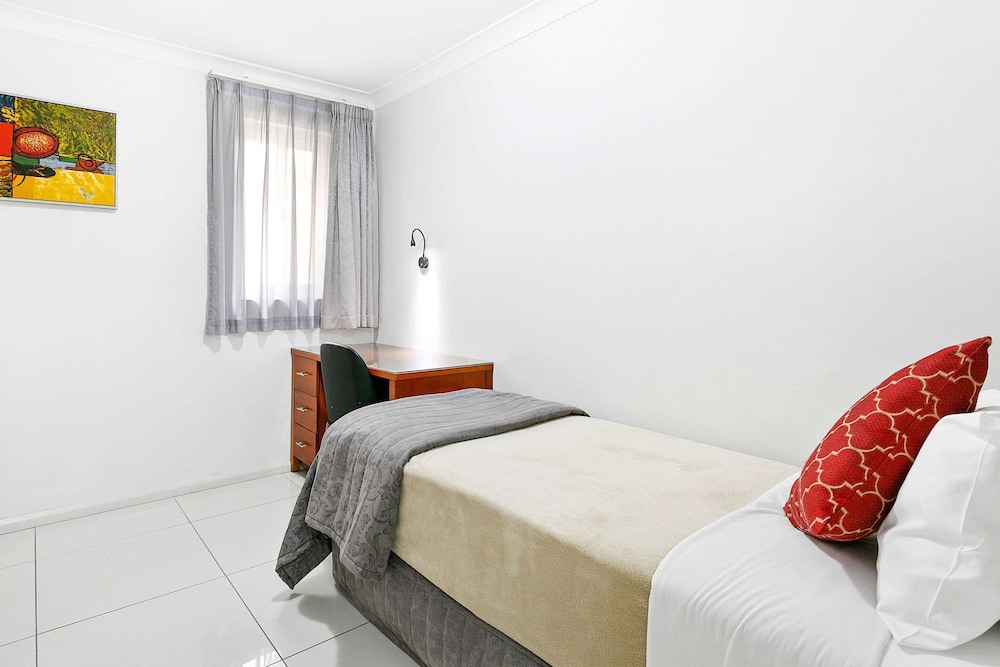 Townhome photo 2