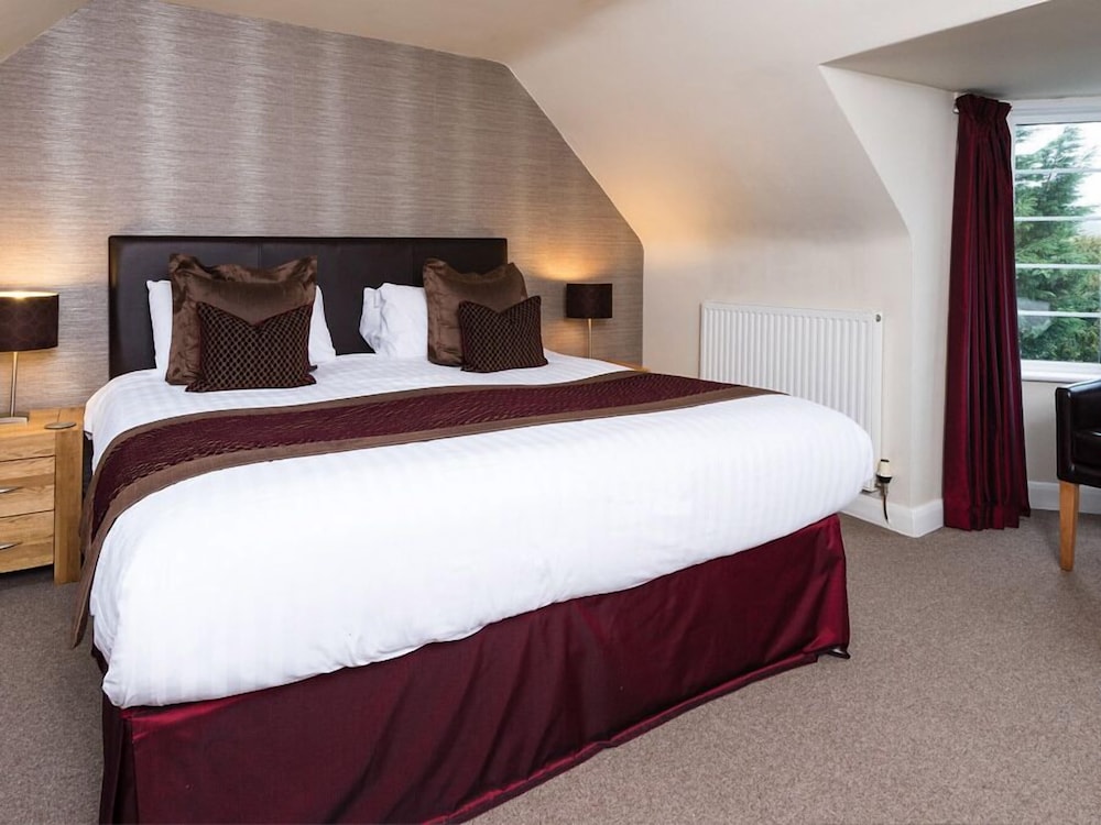 Double Room (8)
