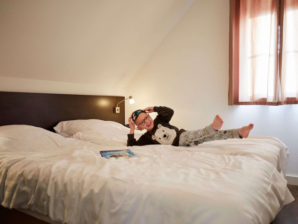 Villa photo 1