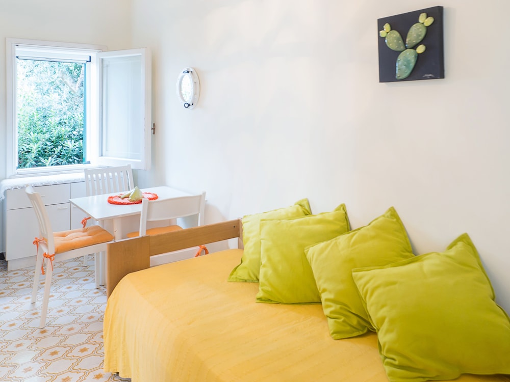 Classic Apartment, 1 Bedroom photo 3