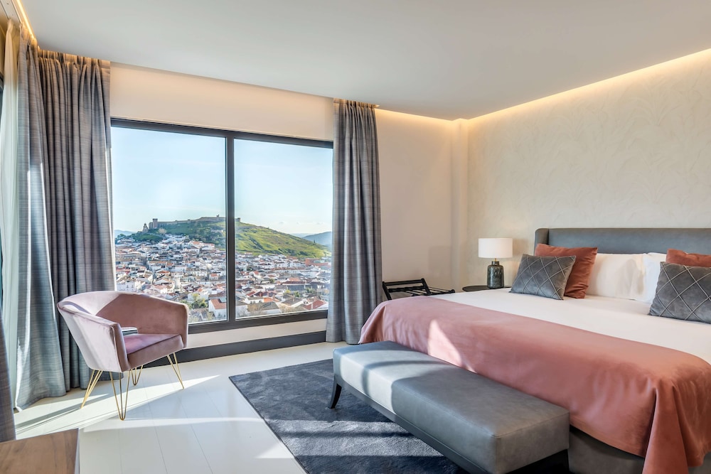 Junior Suite, Hot Tub (Terrace with Views) - Photo 1