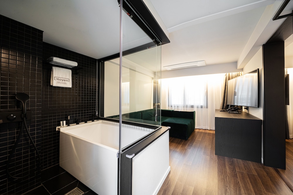 Moyen Suite - Photo 4
