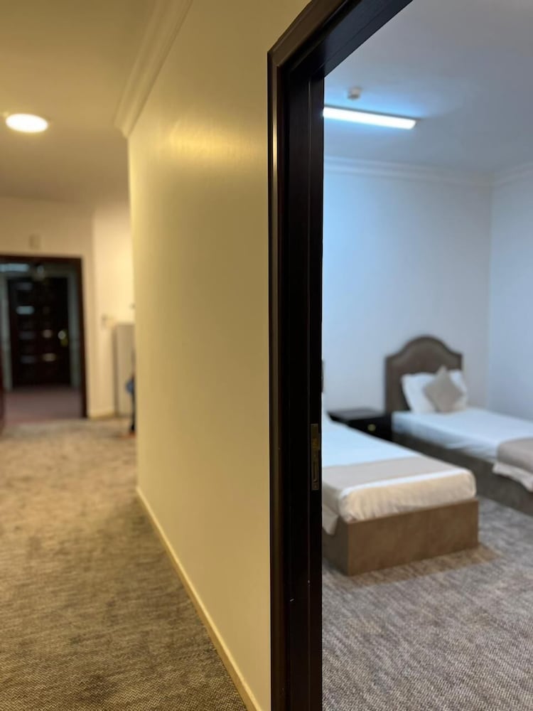 Family Apartment photo 2