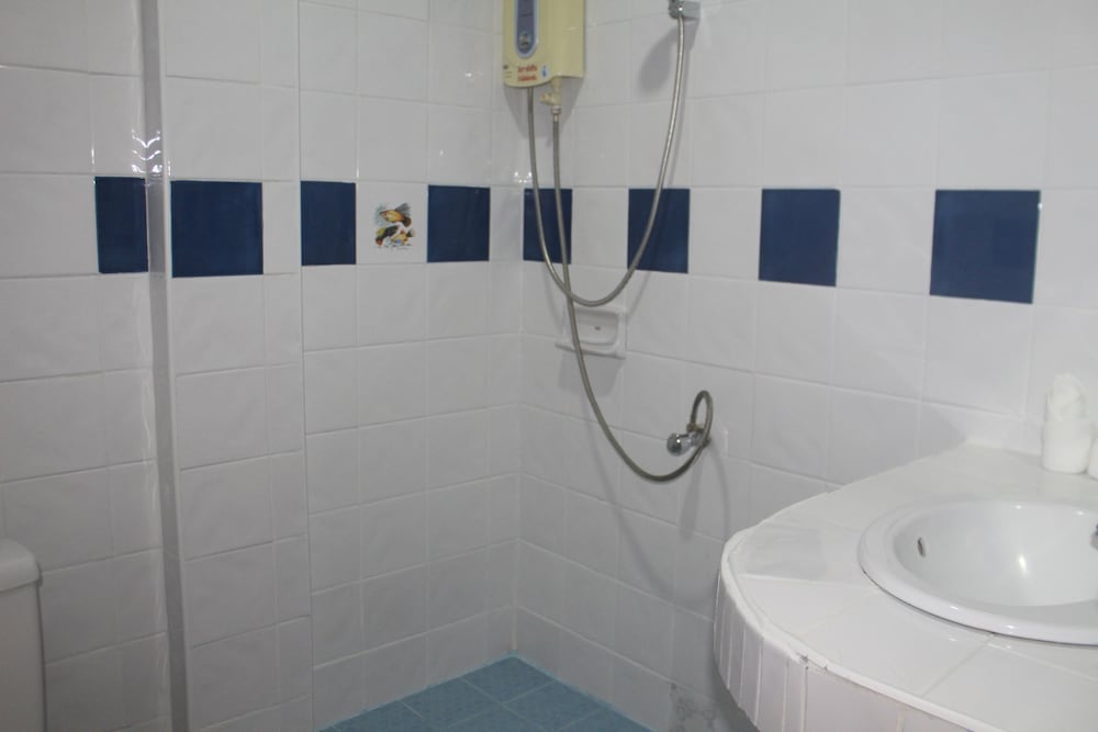 Superior Twin Room, 2 Twin Beds photo 2