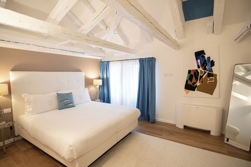Family Aparthotel Duplex Annex - Piazza Unita - Photo 1